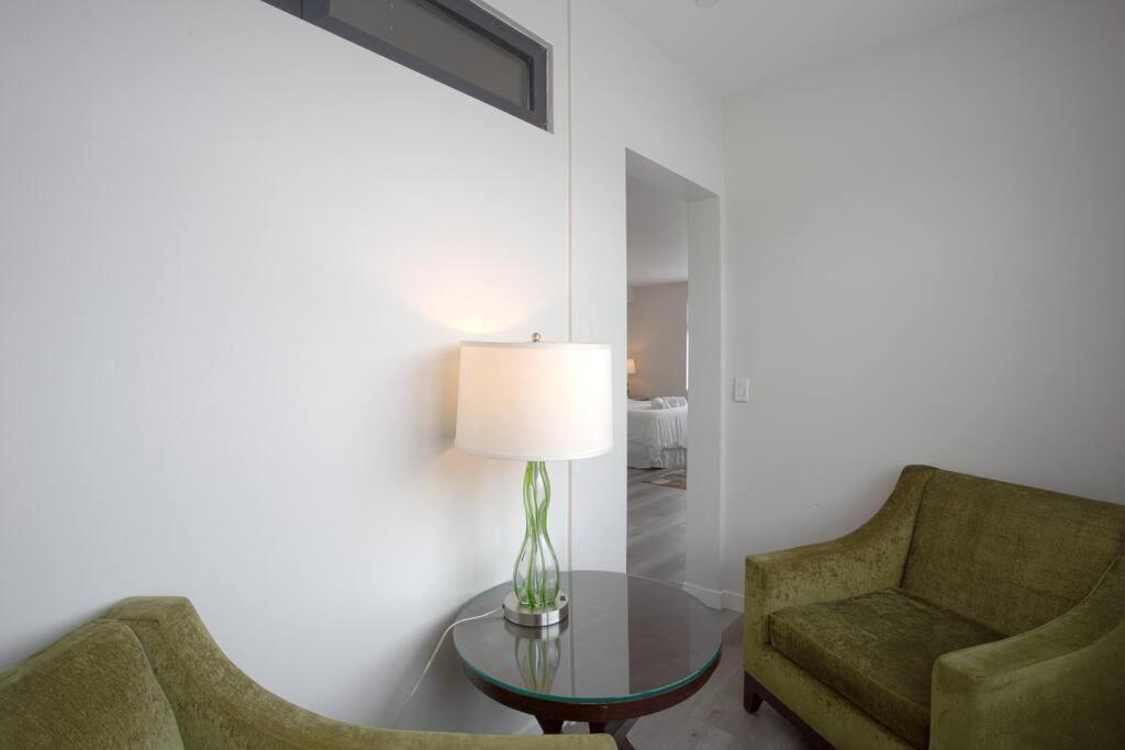 Comfy Studio With Cali King Size Mattress Σαν Ντιέγκο Εξωτερικό φωτογραφία